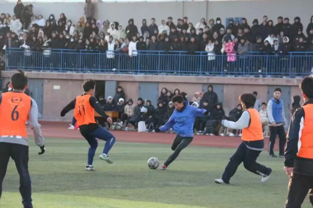 调换学生座位优化校园用眼环境构建校园监测家庭执行防控闭环